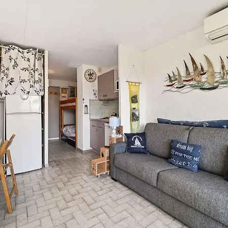Le Lagon Bleu - Avec Climatisation Et Piscine Au Grau Du Roi Proche Mae-7021 Apartment *