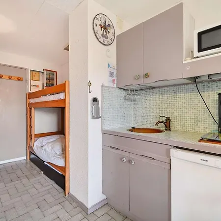 Apartment Le Lagon Bleu - Avec Climatisation Et Piscine Au Grau Du Roi Proche Mae-7021 Le Grau-du-Roi